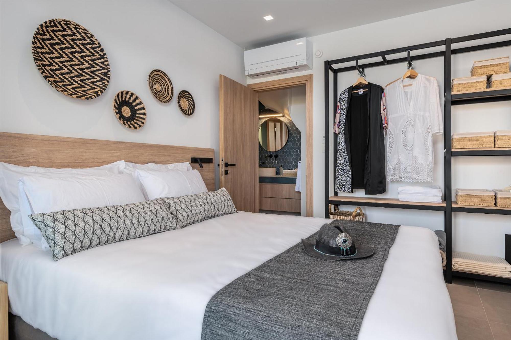 Taf Beach Villas With Tesla Tigkaki  Room photo