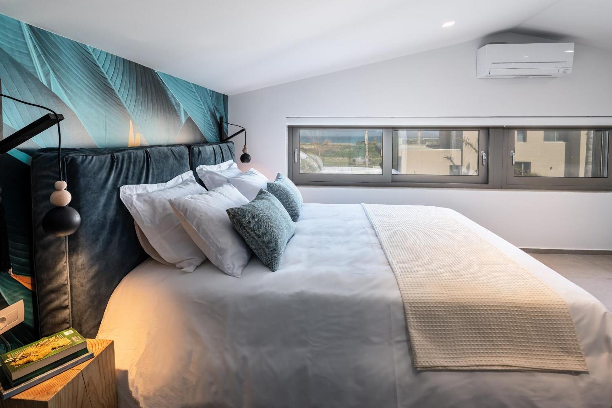 Taf Beach Villas With Tesla Tigkaki  Room photo