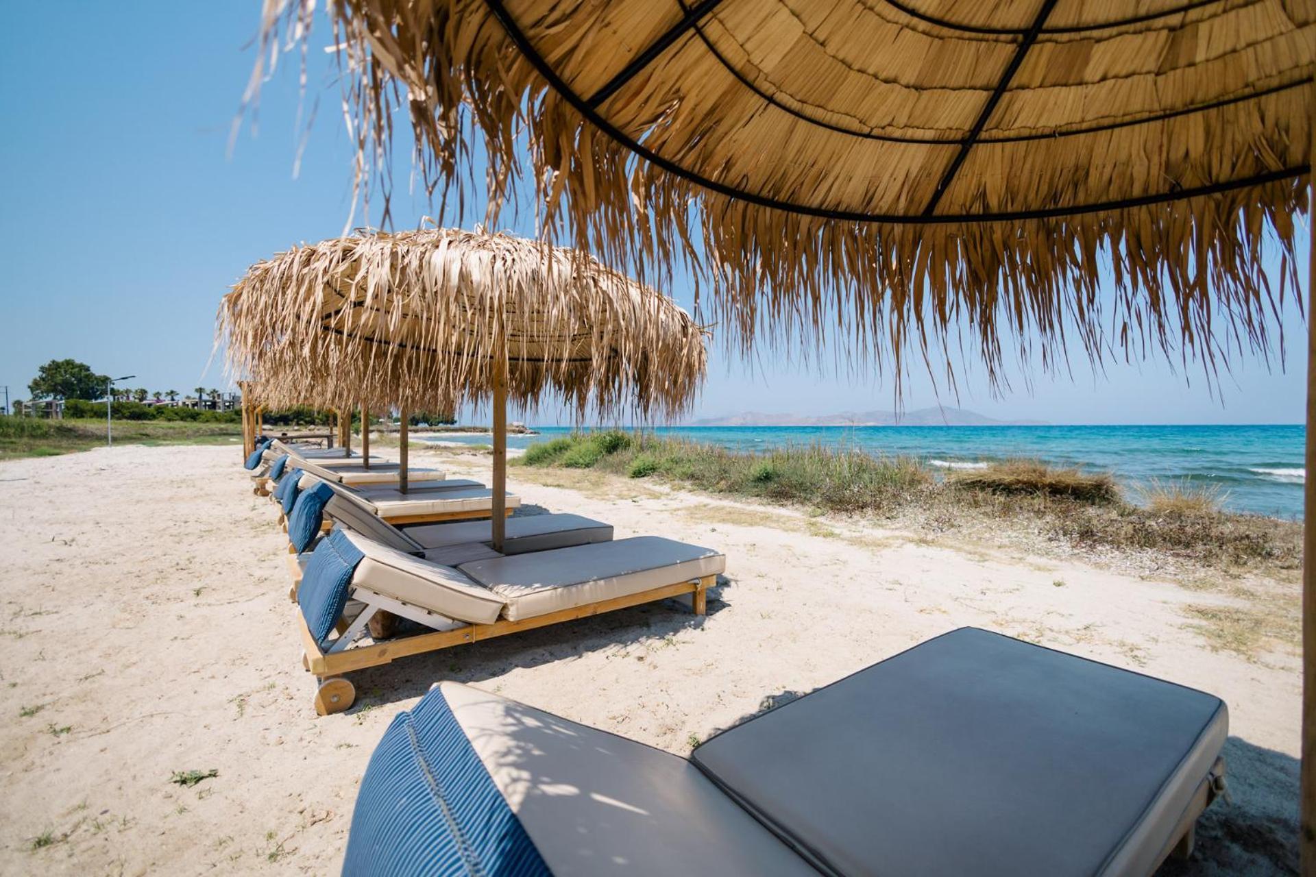 Taf Beach Villas With Tesla Tigkaki  Exterior photo