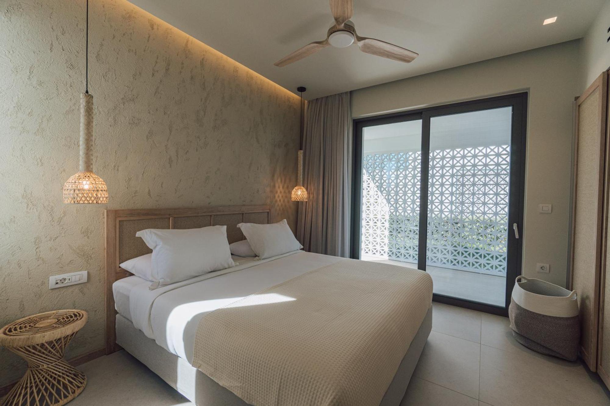 Taf Beach Villas With Tesla Tigkaki  Room photo