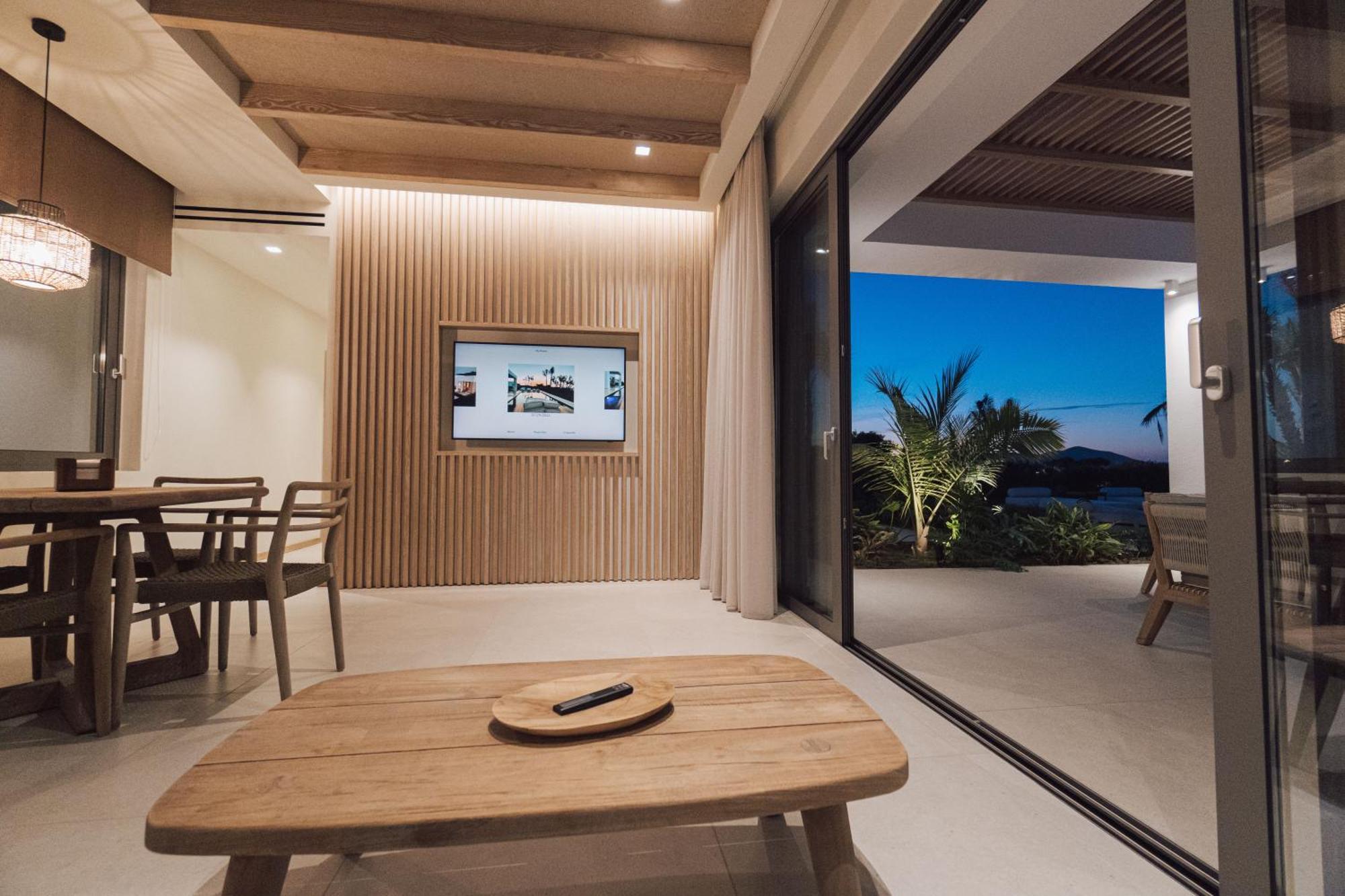 Taf Beach Villas With Tesla Tigkaki  Room photo