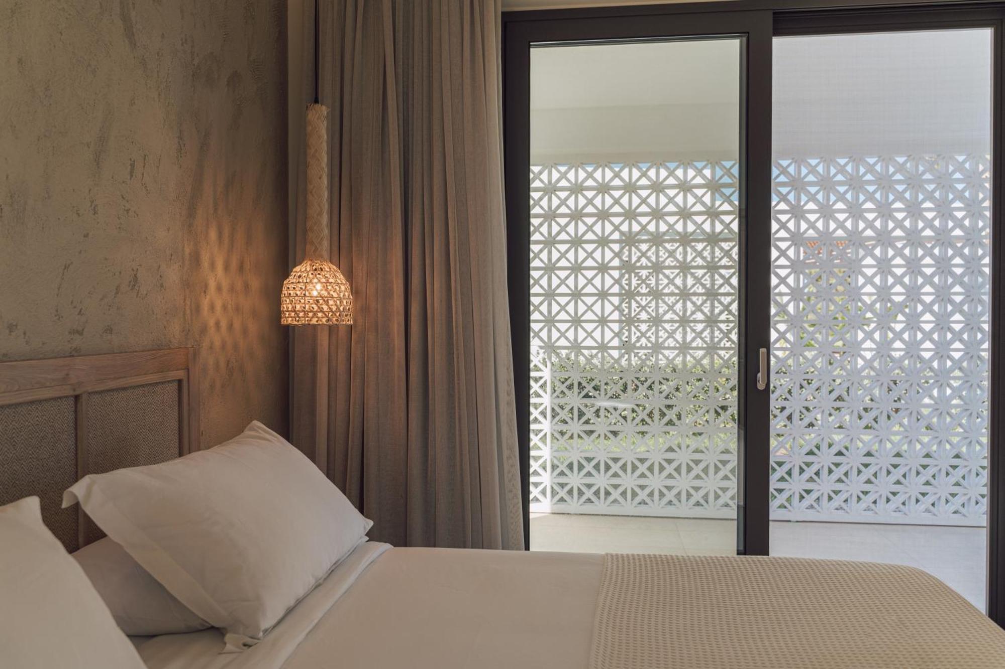 Taf Beach Villas With Tesla Tigkaki  Room photo