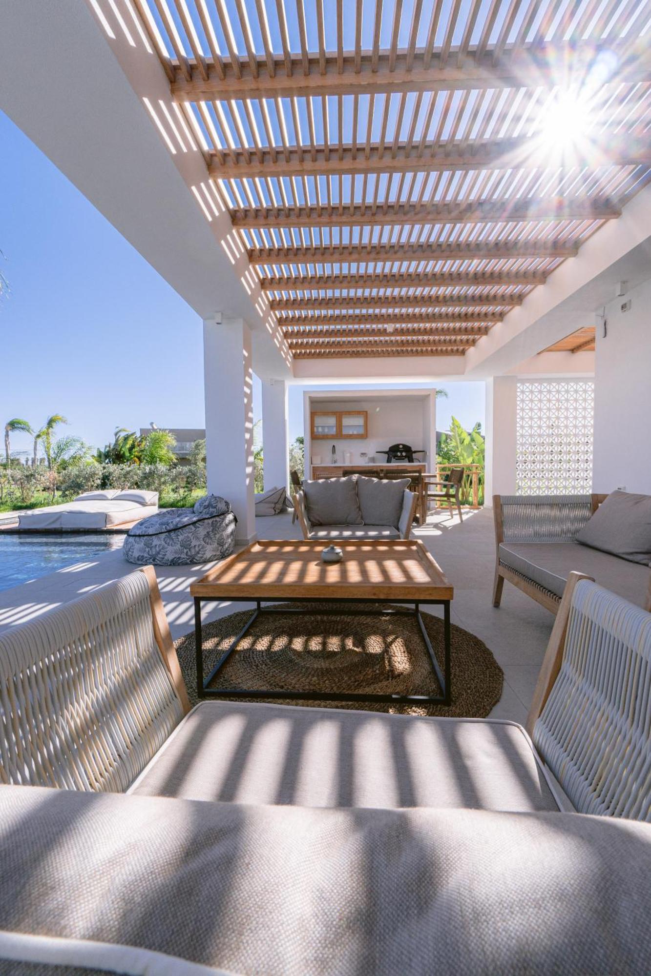 Taf Beach Villas With Tesla Tigkaki  Room photo